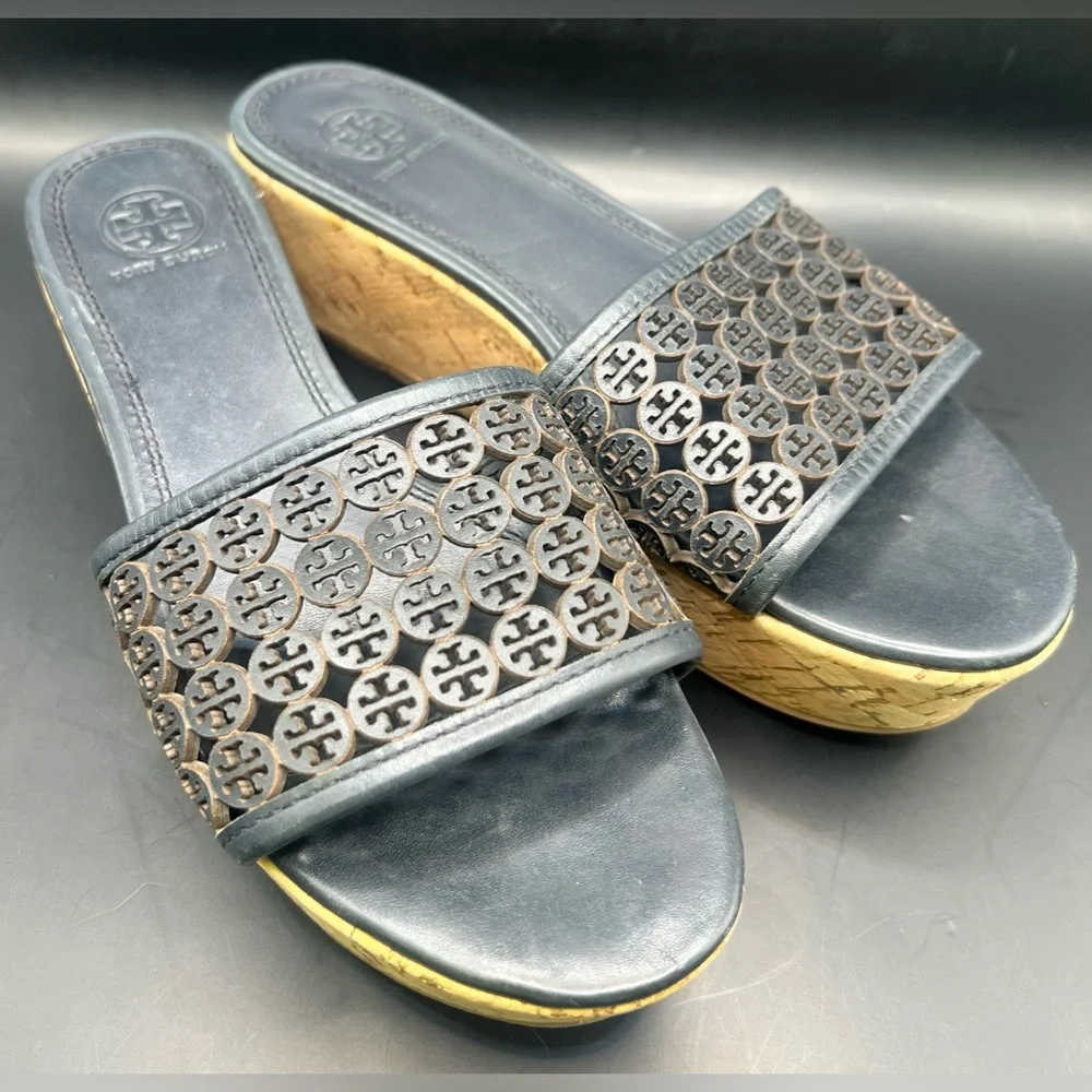 Tory Burch- Womens‎ Leather Logo Cutout Cork Wedge Slides- Estimated size:7.5
